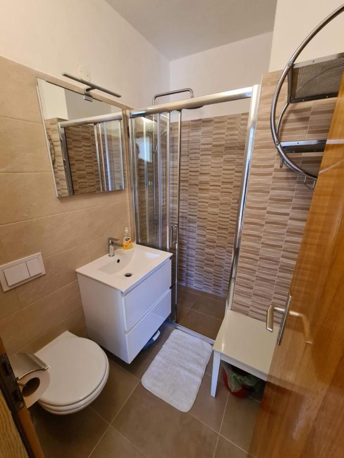 Apartments Ana เมดูลิน ภายนอก รูปภาพ