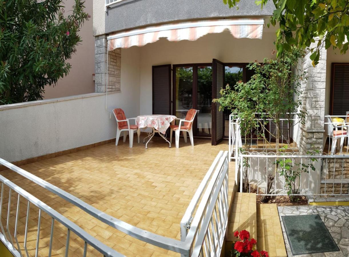 Apartments Ana เมดูลิน ภายนอก รูปภาพ