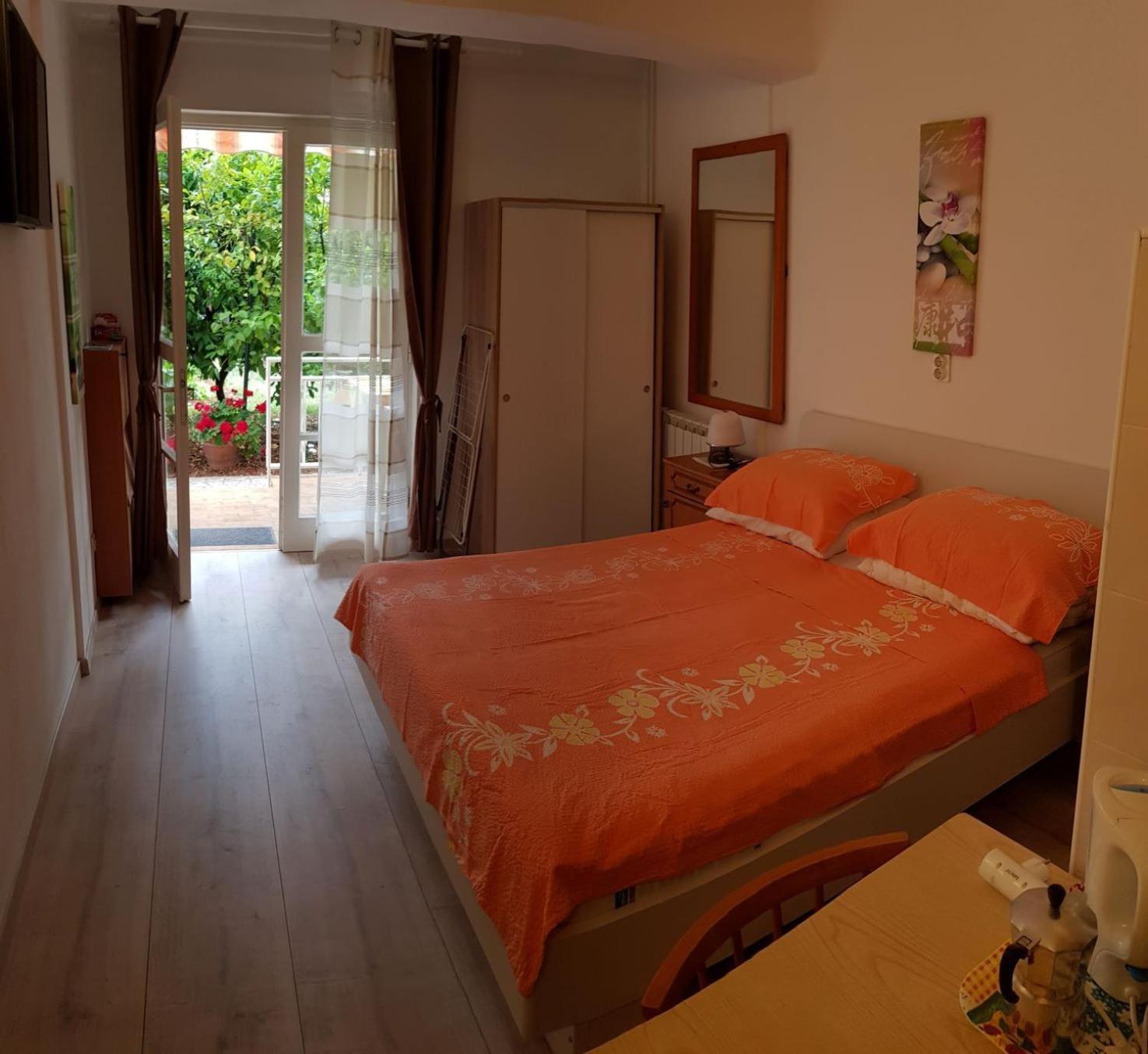 Apartments Ana เมดูลิน ห้อง รูปภาพ